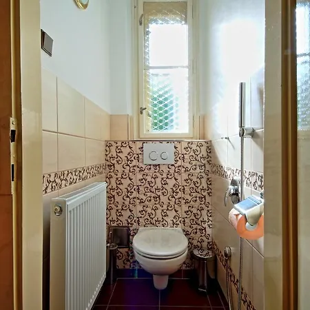 Hotel Anton 3*